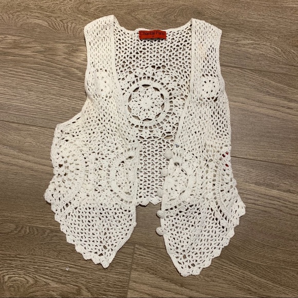 Cute Whit Crochet Vest, Size Medium - Picture 2 of 5